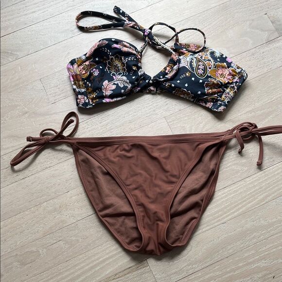 Xhilaration Floral and Brown Bikini Set - Picture 1 of 4